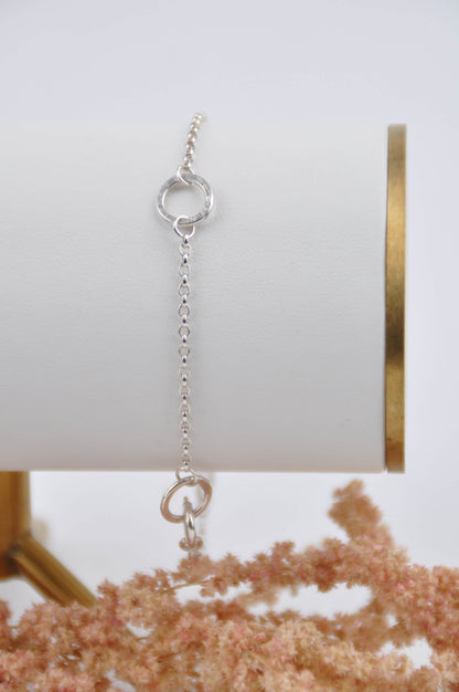 Amelia Stone Jewellery Bracelet 'Knot Chain' Bracelet - Sterling Silver