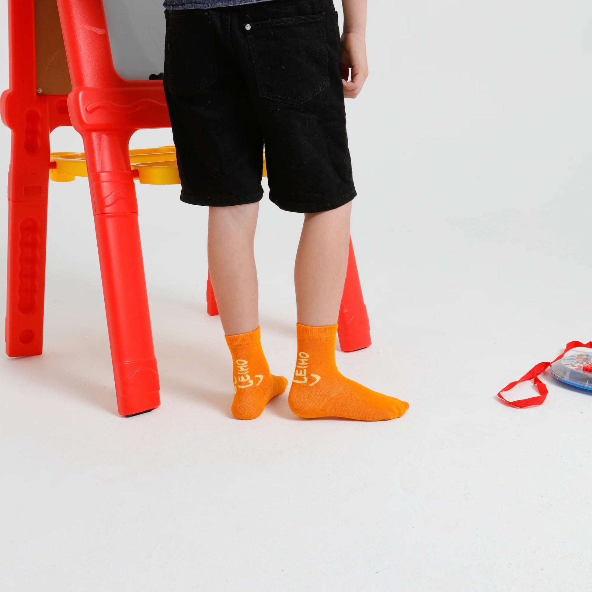 Leiho 'Mini Change-Maker' Orange Smiley Bamboo Socks for Toddlers - (Age 2-4)